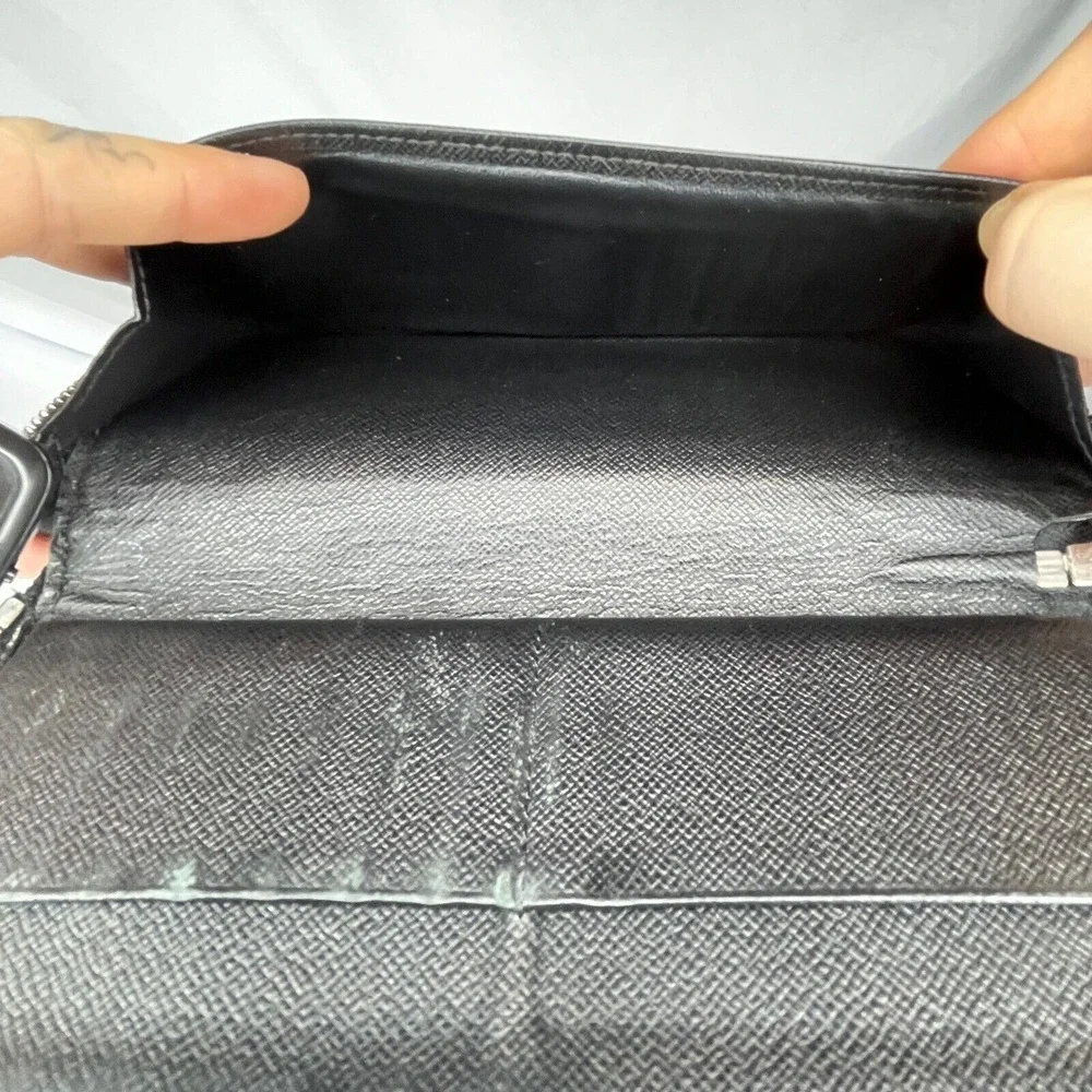 Louis Vuitton Wallet Damier Graphite Zip Around Travel Wallet, Code: CA 0112